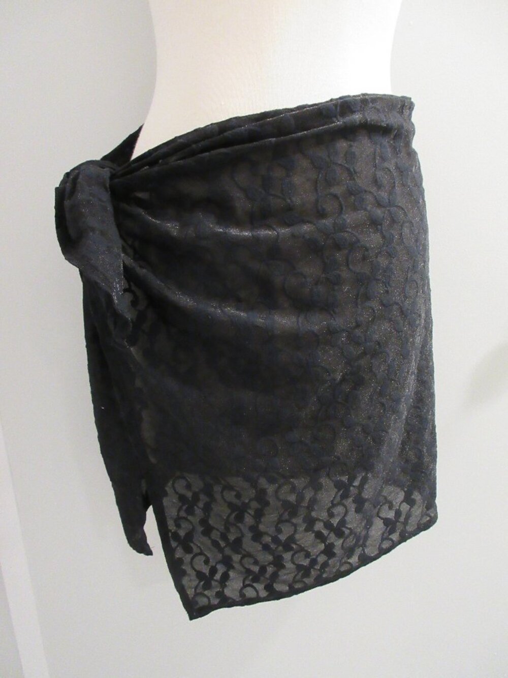 J Valdi Women's Black Lace Tie-Waist Pareo Cover-Up Sarong Swimwear Size OS